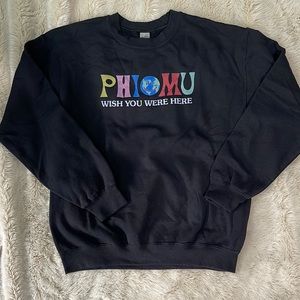 Phi Mu sweatshirt- size M